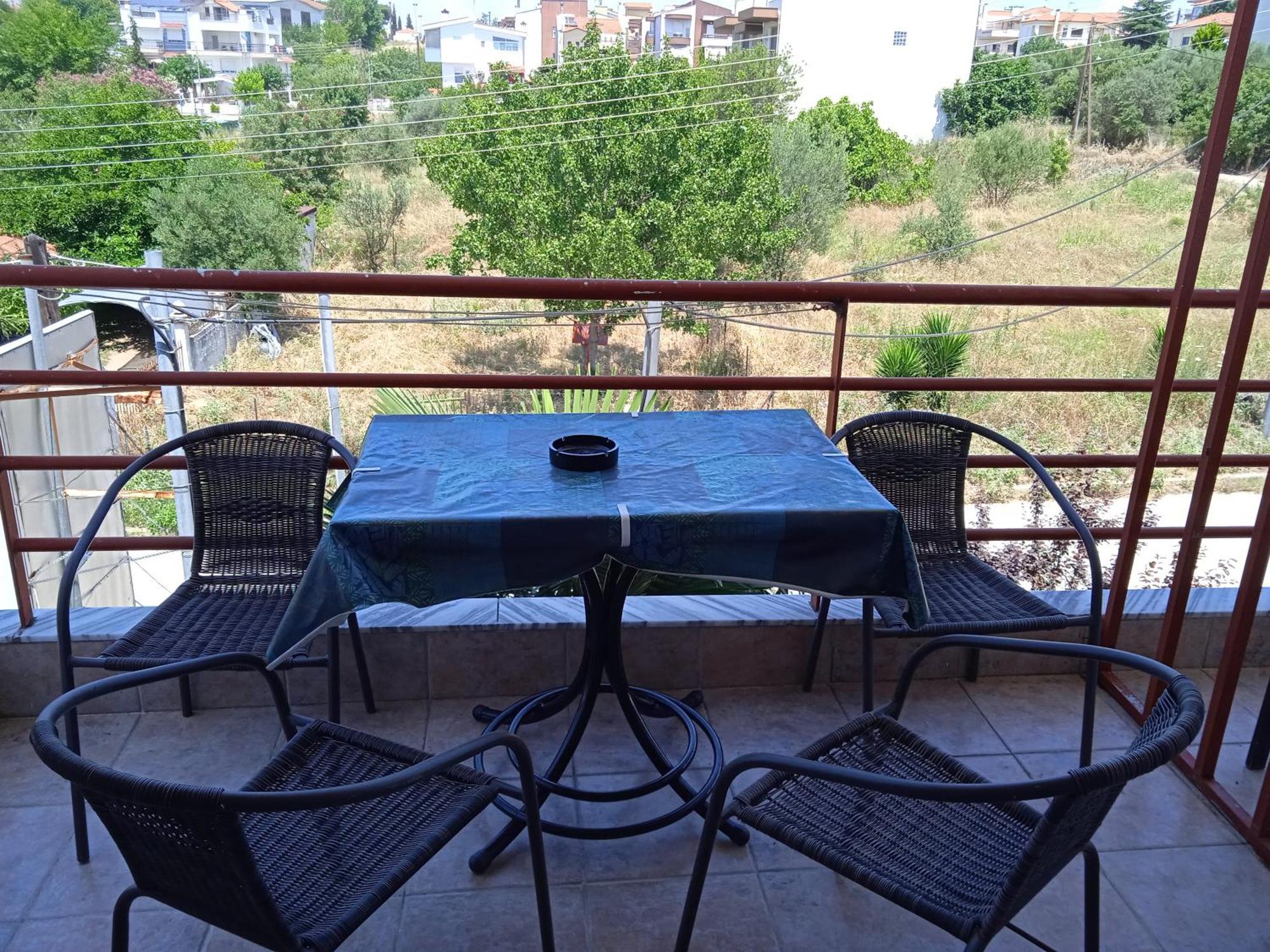 Blue Moon Apartments Nea Michaniona Quarto foto