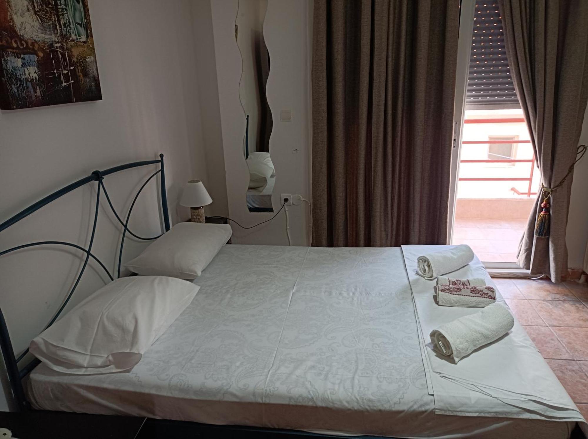 Blue Moon Apartments Nea Michaniona Quarto foto